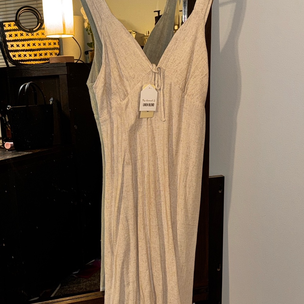 Elegant linen Cream Sleeveless Dress